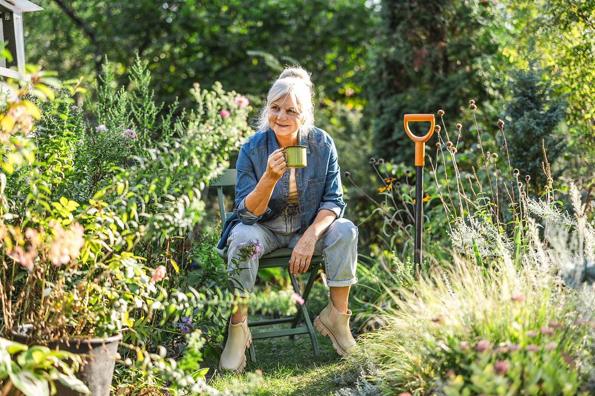 The June Garden Checklist: Tasks to Tackle Now for a Healthier Summer Garden