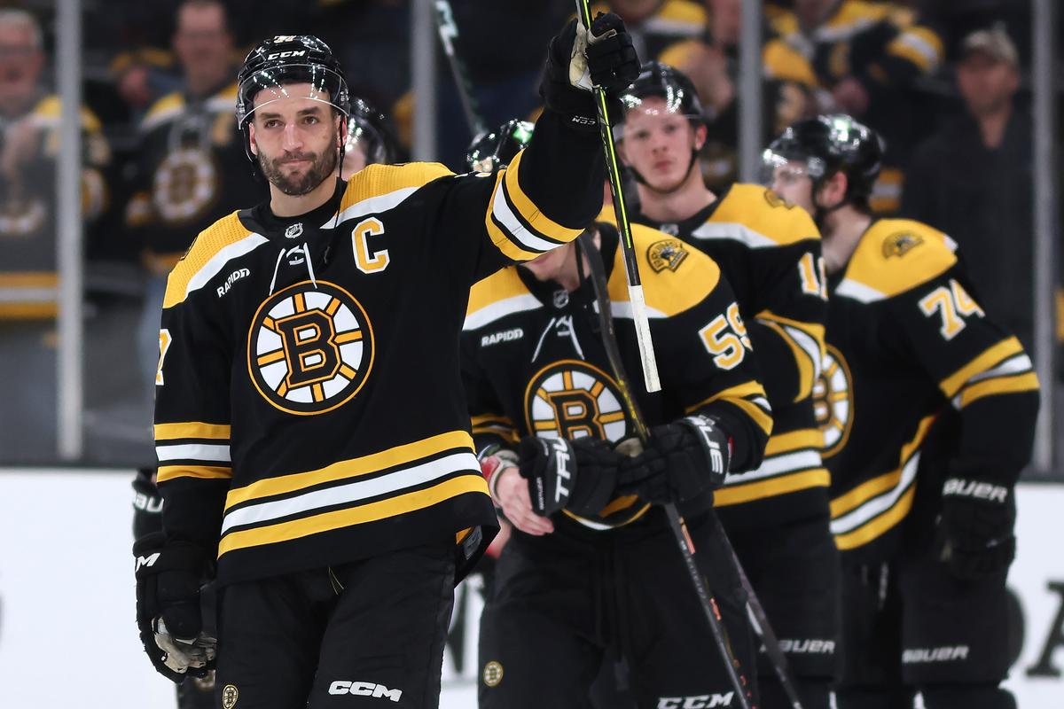 19-Year Boston Bruin Heads List of 6 New Inductees Into Hockey Hall of Fame