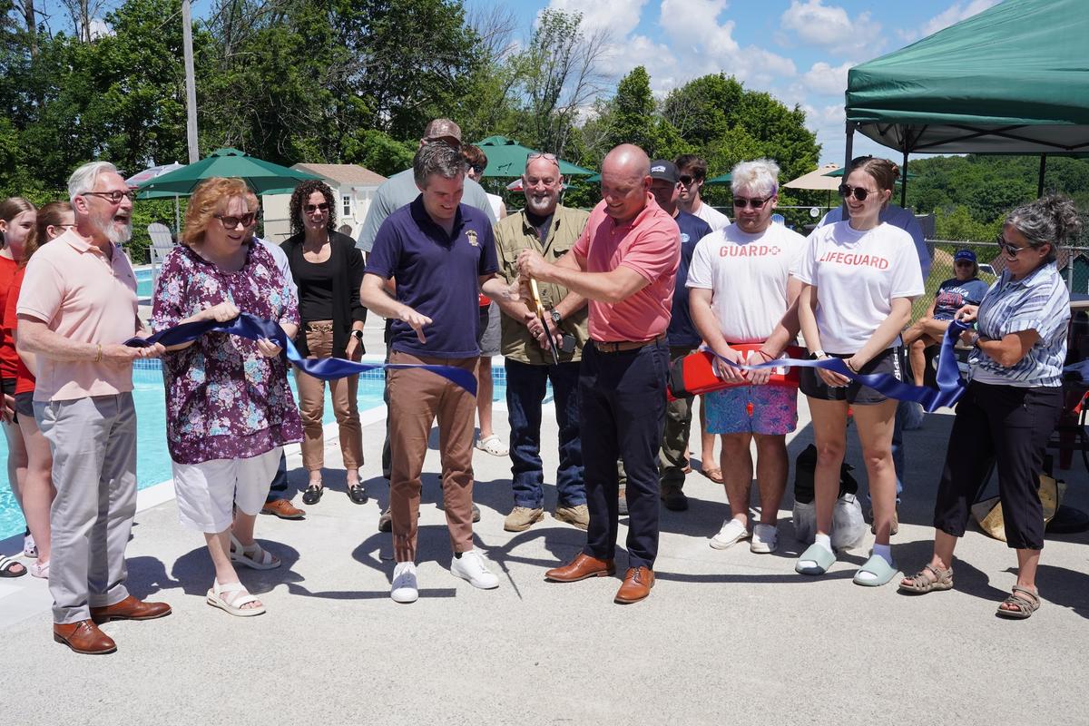 Renovated Mountain Lake Park Pools Reopen Just Before School’s Out
