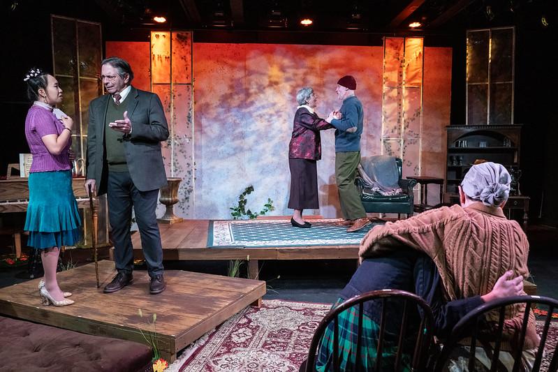 A Superb Chicago Revival Brings New Life and Laughs to Chekhov’s Classic