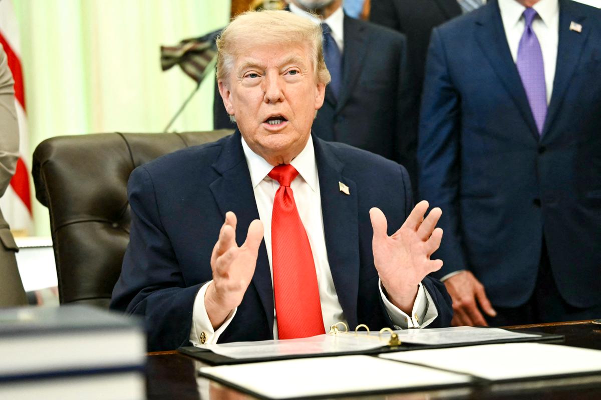 Trump Highlights Significant Drop in Oil, Gas Prices