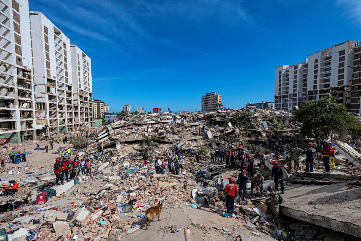Venezuela Earthquake Death Toll Nears 1,500 as Rescue Efforts Continue