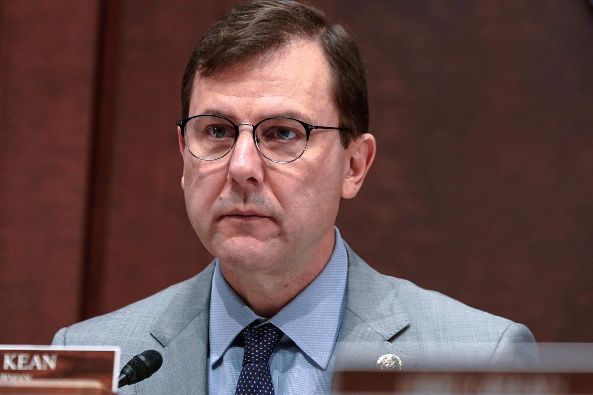 Rep. Kean Reveals Depression Diagnosis as Reason for Long Absence From Congress