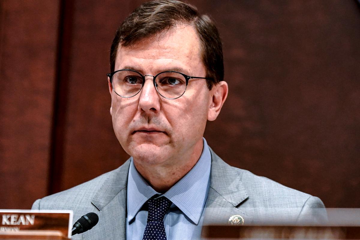 Rep. Kean Reveals Depression Diagnosis as Reason for Long Absence From Congress