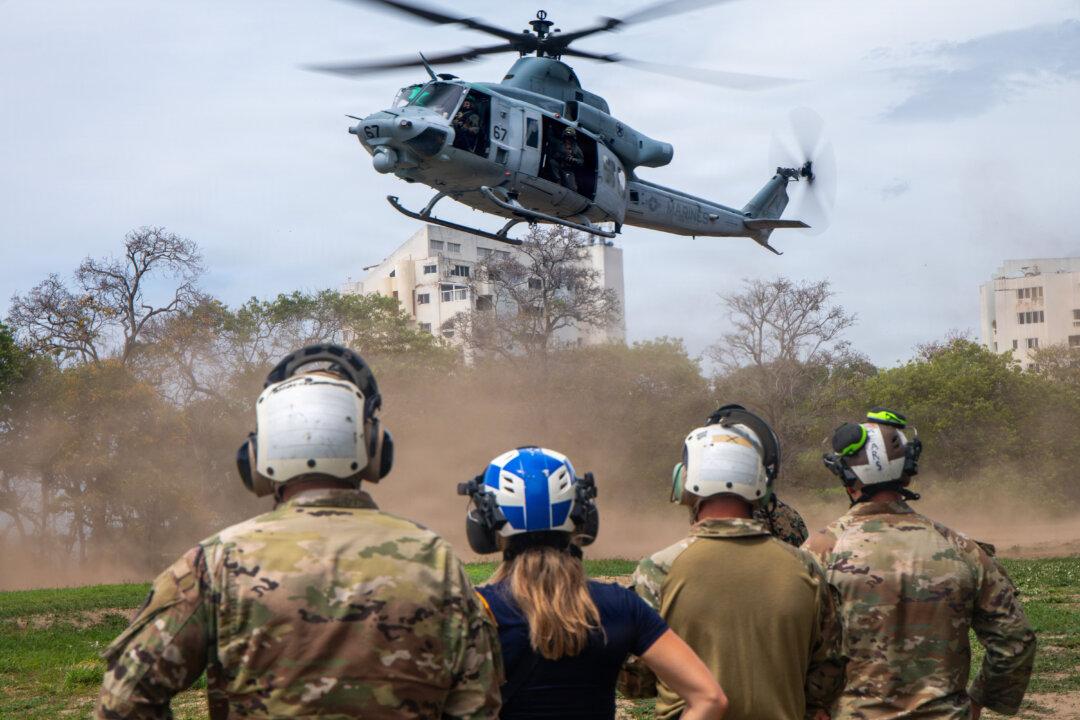 US Military Assists With Venezuela Relief Efforts Following Deadly Earthquakes