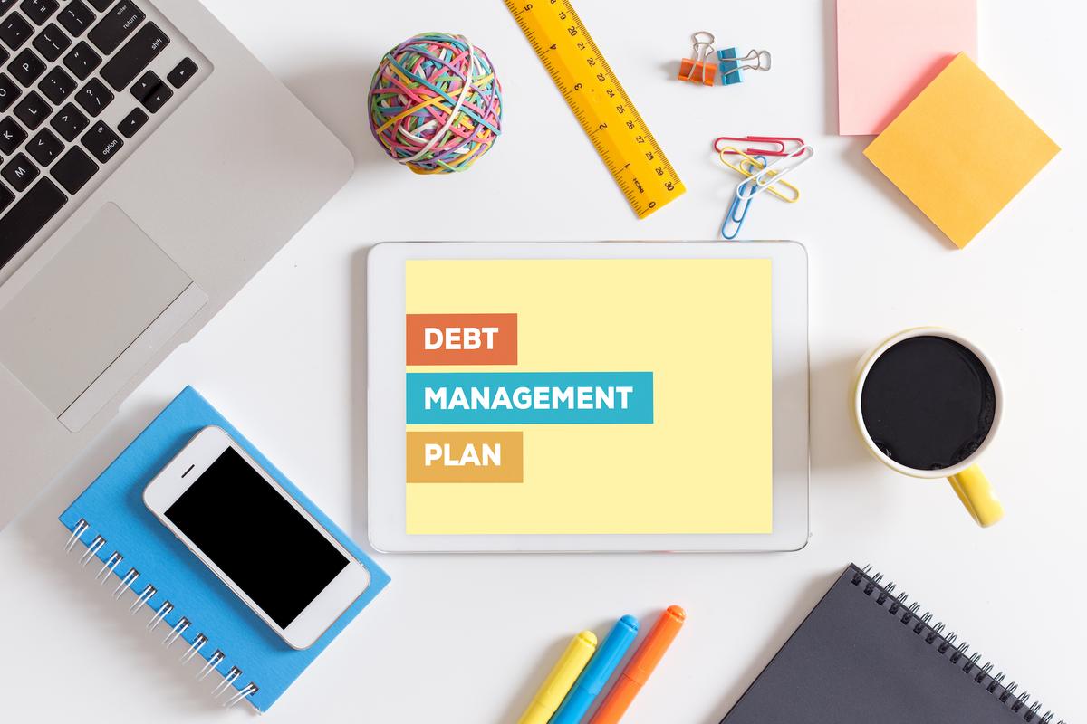 25 Ways to Save $1,000 on Monthly Expenses