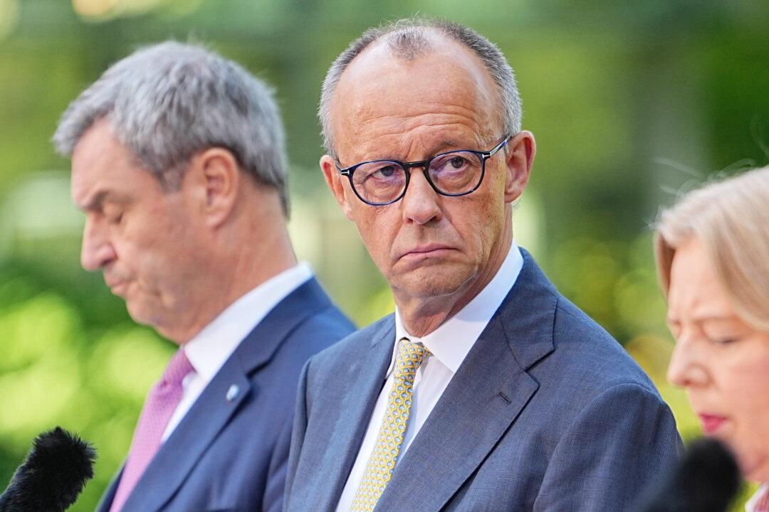 Germany Announces $11 Billion Tax Cut and 8 Percent Reduction in Ministry Staff