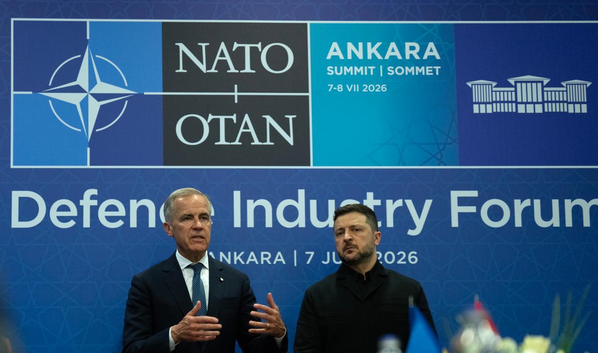 Canada to Provide Ukraine $900M for Ammo, Armoured Vehicles: Carney