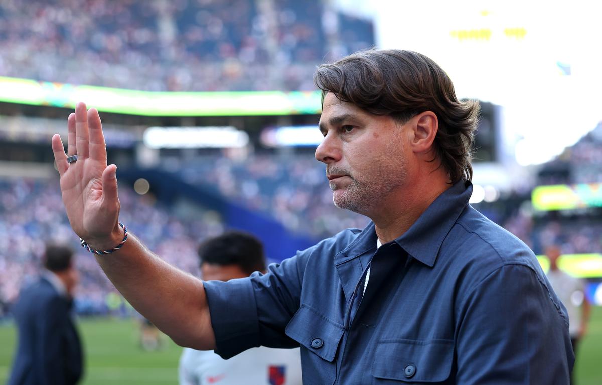 Mauricio Pochettino, head coach of the United States, applauds fans after the 1–4 loss during the FIFA World Cup 2026 Round of 16 match between USA and Belgium at Seattle Stadium in Seattle, Washington on July 6, 2026. (Luke Hales/Getty Images)