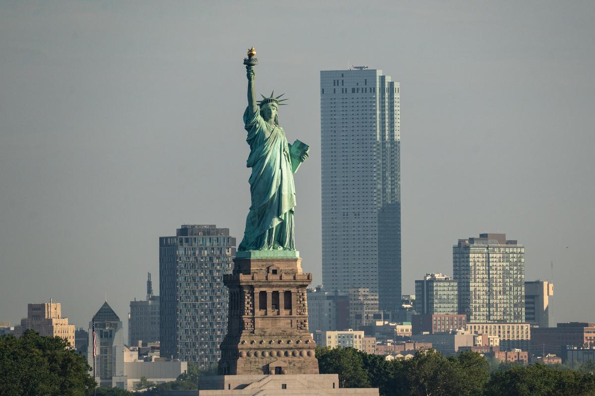 Polls Say China Is More Popular, but the World Still Chooses America