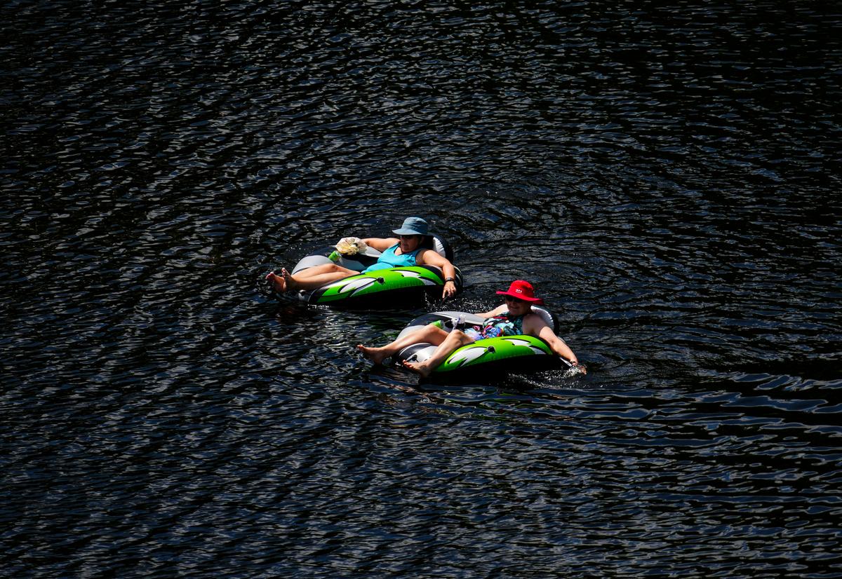 Heat Wave Gripping Ontario Set to Reach Peak as Temperatures Even out in Manitoba