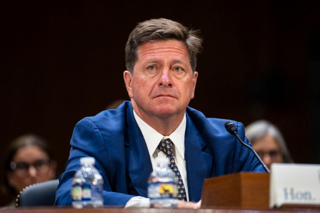 DNI Nominee Tells Senate He'll Focus on Enhancing Trust in Intel Community