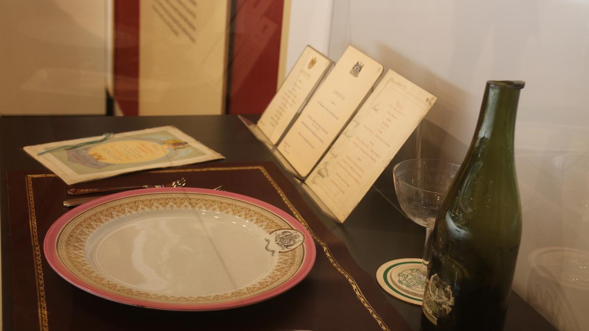 What Early Politicians Ate and Played: Exhibition Explores Parliamentary Life in the 1800s