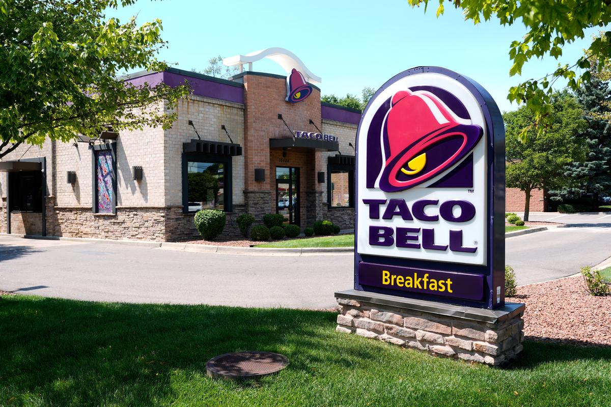 Taco Bell, Producer Taylor Farms, and Distributor Sysco Remove Cyclosporiasis-Linked Lettuce