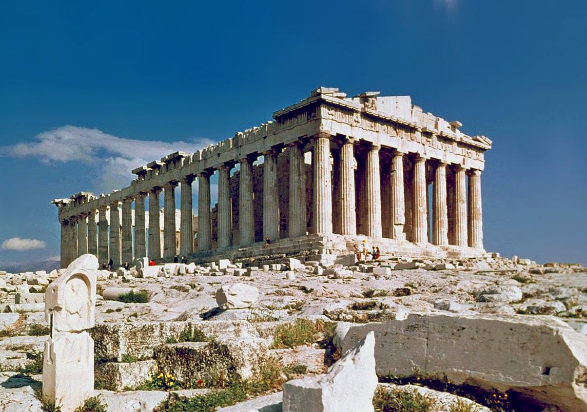 The Parthenon in Athens, Greece is considered the best surviving example of ancient Greek architecture. (<a href="https://commons.wikimedia.org/wiki/File:The_Parthenon_in_Athens.jpg" target="_blank" rel="nofollow noopener">Dimboukas/CC BY 2.0</a>)