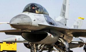 Trump Signs Order Aimed at Boosting Domestic Defense Suppliers