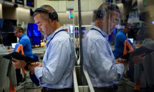 US Investors Rethink Bonds’ Role as Inflation Reshapes Portfolios