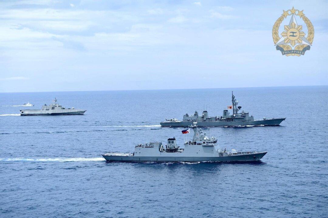 US and Asian Allies Deepen Defense Ties Against China
