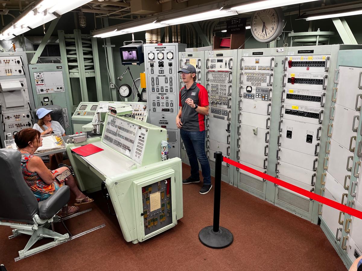Titan Missile Museum guide Riker talks about the procedures used to launch missiles in the event of a first strike during a site tour on July 24, 2026. (Allan Stein/The Epoch Times)