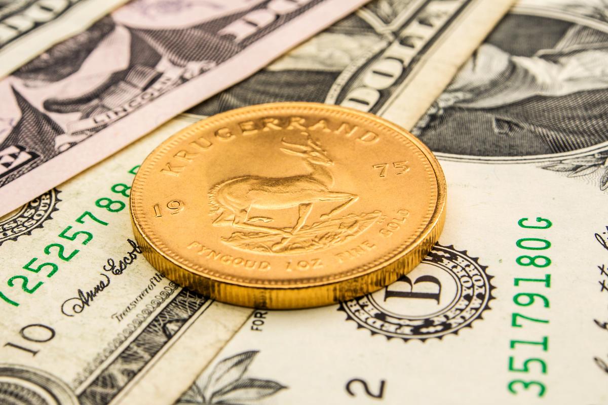 Selling the Family’s Gold: How to Turn Inherited Coins and Jewelry Into a Fair Price