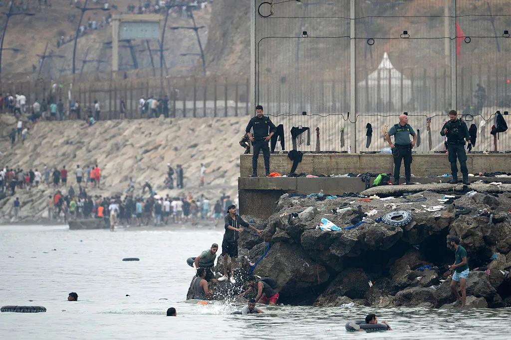 LIVE NOW: View of Illegal Immigrants, Security Forces at Beach in Spain’s Ceuta