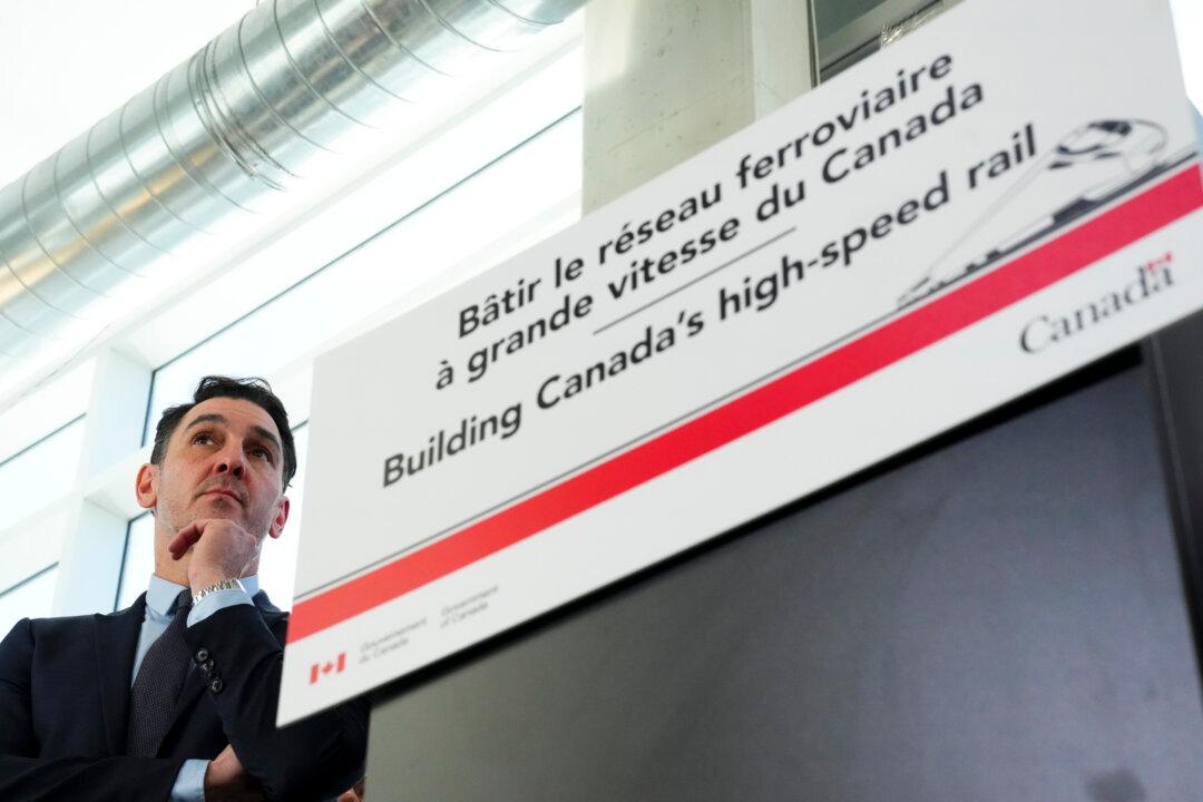 Canadians Question Need for Proposed Alto High-Speed Rail: Federal Report