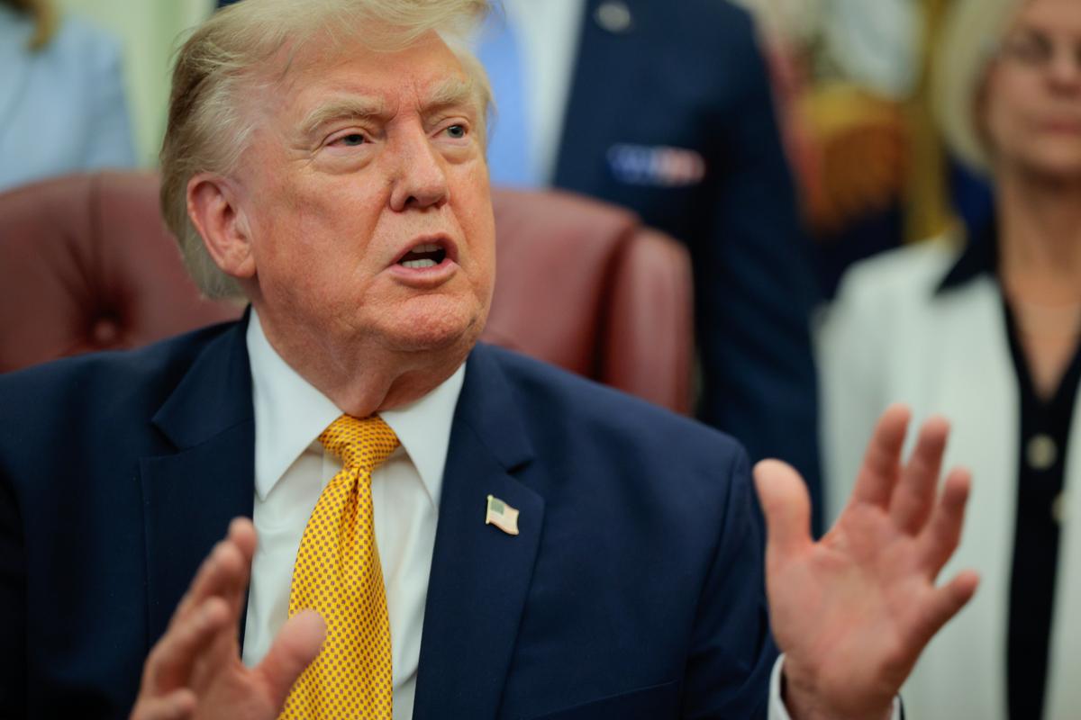 Trump Says Vandals Damaged Reflecting Pool After Prosecutors Drop Charges