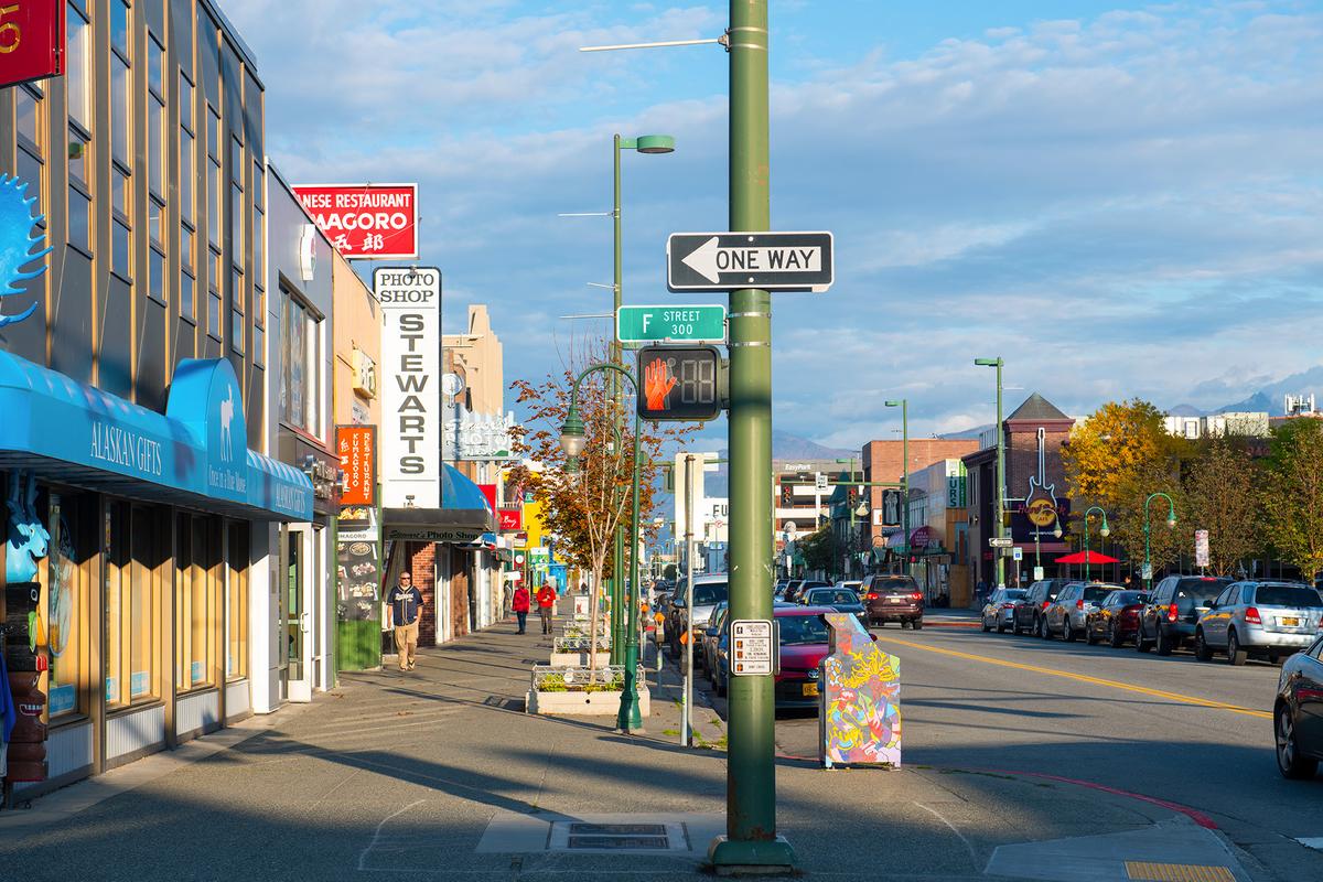 Small-town charm: Downtown Anchorage offers a vibrant mix of shops and modern conveniences. (Wangkun Jia/Shutterstock)