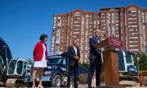 Ottawa Announces $2.7 Billion Housing Partnership With Toronto