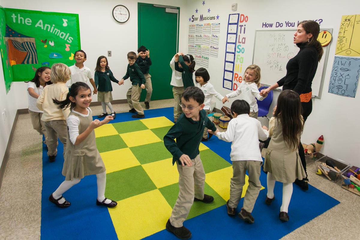 RFK Jr. Announces Proposal to Reduce Rules for Head Start Preschool Program