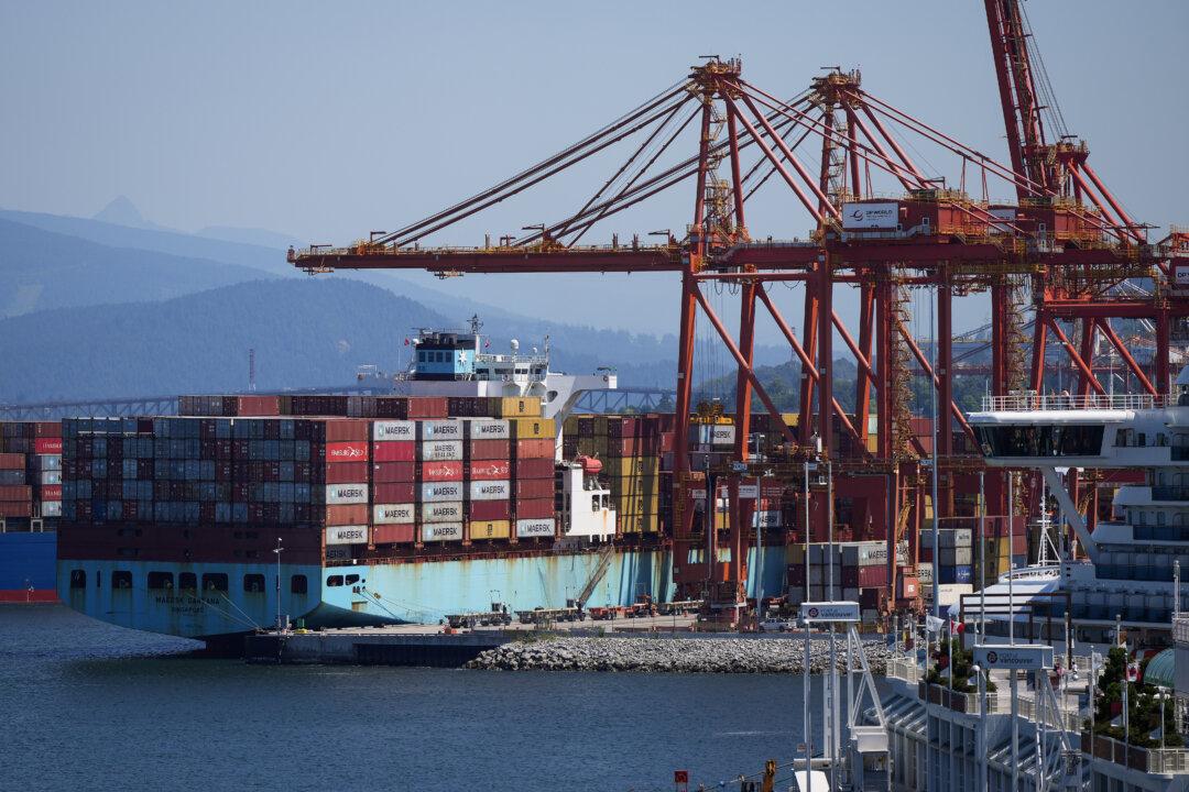 White House Says Canada One of Top Enablers of China ‘Transshipment Scam’ to Get Around US Tariffs