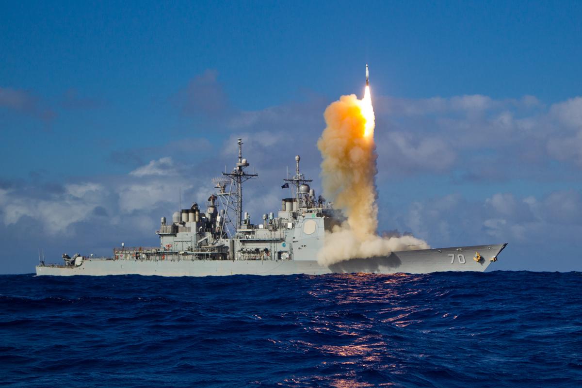 Pentagon Expands Missile Interceptor Production With New Boeing, RTX Agreements