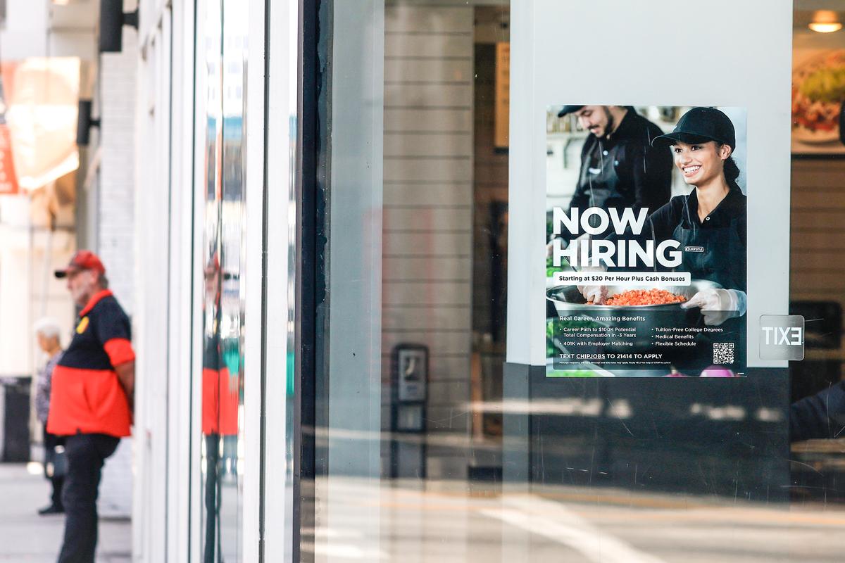 Why Teens Are Struggling to Find Summer Jobs