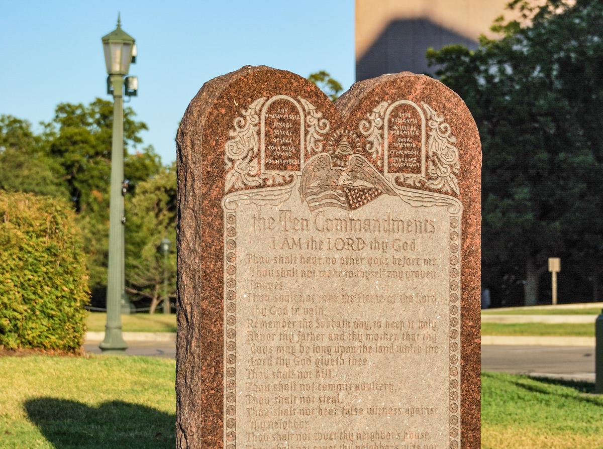 Battle Over Ten Commandments Arrives at Supreme Court