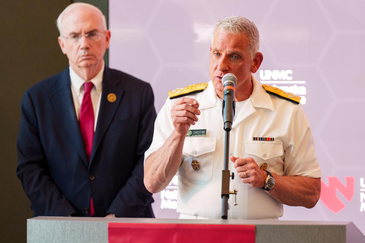 Top Health Official Calls for Supporting People Who Halt Gender Transitions