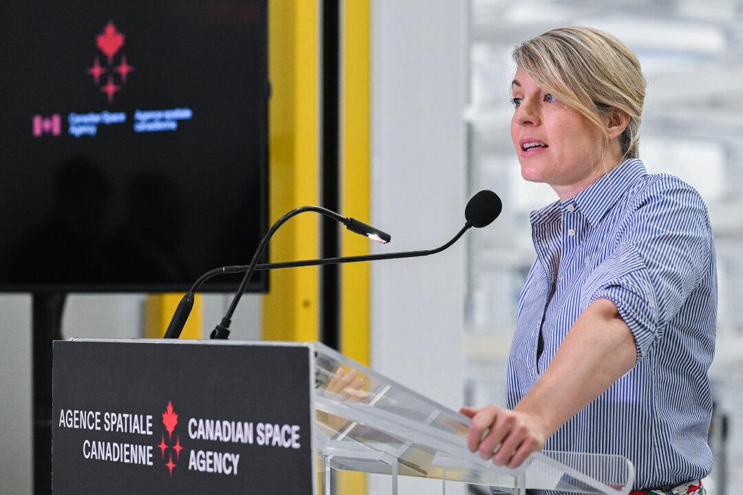 Ottawa Blocks Executive Appointment at Chinese-Owned Laser Company in Quebec on Security Grounds