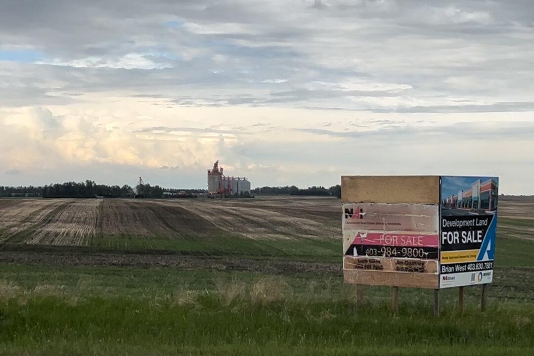 Alberta’s Utilities Commission Rejects Power Plant for Proposed AI Data Centre in Olds