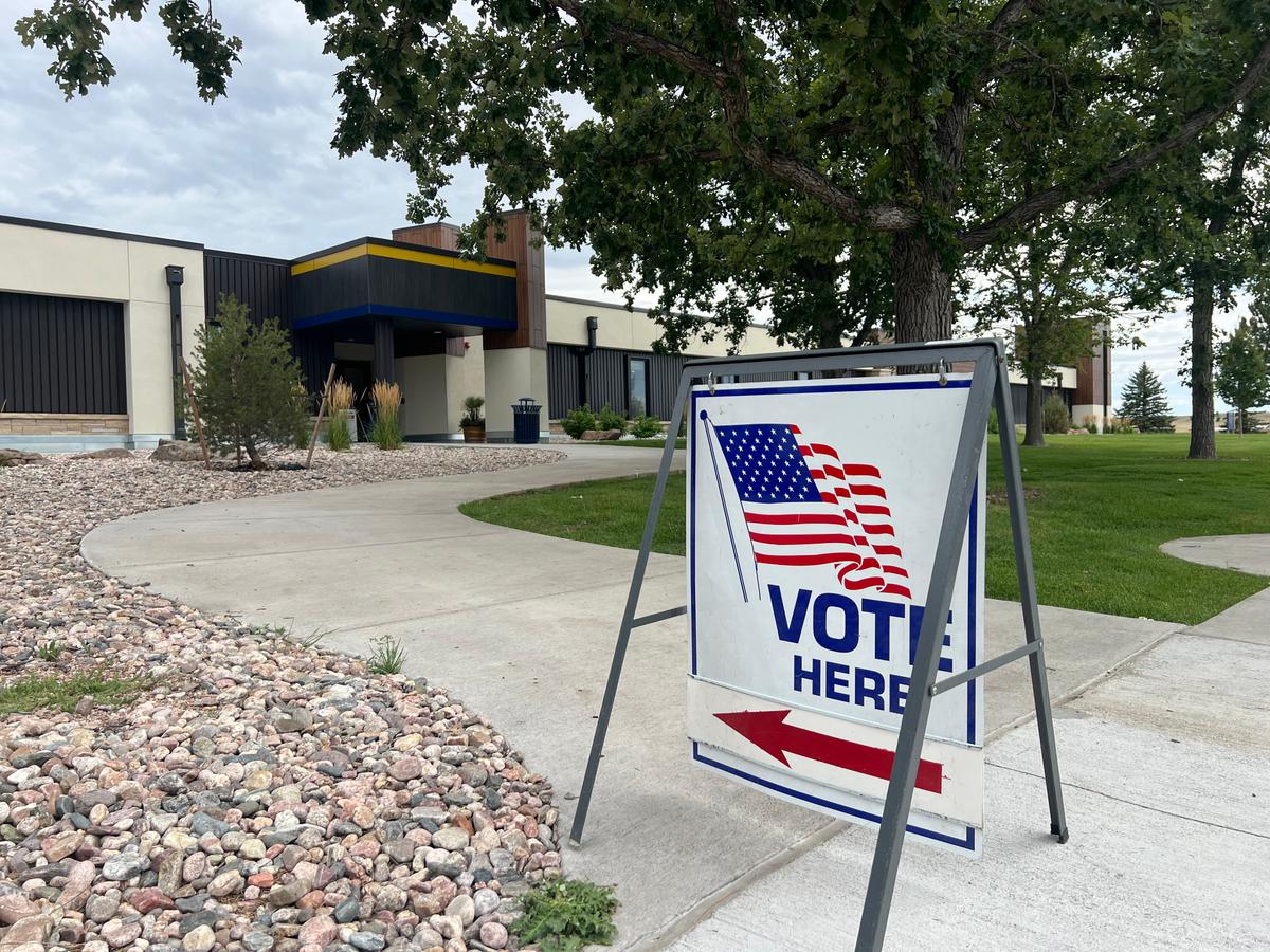 Barlow Beats Trump-Endorsed Degenfelder to Secure GOP Nomination in Wyoming Gubernatorial Primary