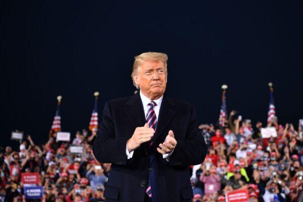 President Donald Trump at a campaign rally at Pittsburgh International Airport in Moon Township, Pennsylvania on Sept. 22, 2020. (Mandel Ngan/AFP via Getty Images)