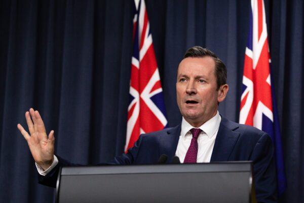 WA Premier Mark McGowan speaks during an announcement in Perth, Australia, on Dec. 13, 2021. (AAP Image/Richard Wainwright)