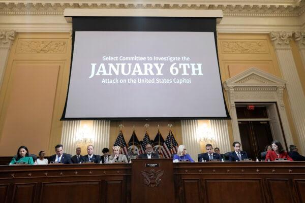 Rep. Bennie Thompson (D-Miss.), chair of the House Jan. 6 committee, joined by fellow Committee members, delivers opening remarks during a hearing on the Jan. 6 investigation on Capitol Hill in Washington on June 9, 2022. (Drew Angerer/Getty Images)