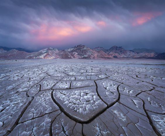 “Enigma,” 2017, by Erin Babnik. Photo taken in Death Valley National Park, California. (Courtesy of Erin Babnik)
