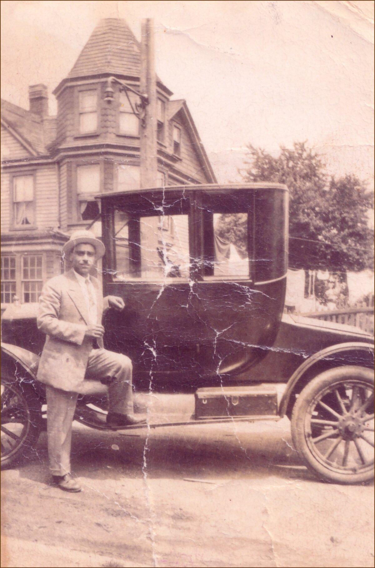 Critelli’s father with his 1918 Model-T Ford, in front of the house they eventually owned in Richmond Hill, New York, in 1929. He was the first one on the block to own a car. The house is still there. （Courtesy of Dominick Critelli）