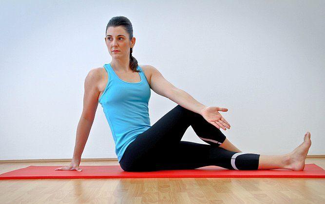 Move of the Week: Spine-Rotation Stretch
