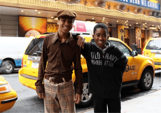 2 Teens Have a Ball Playing Michael Jackson on Broadway