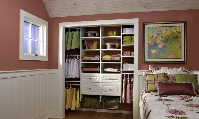 How to Help Kids Keep Their Rooms Organized 