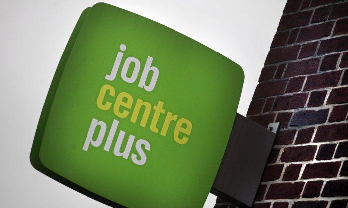 UK Unemployment Rate Rises to 7.9 Percent
