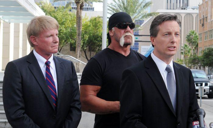 Hulk Hogan Gawker in Fued Over Court Order