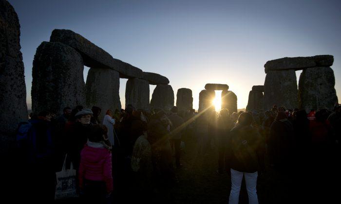 New Stonehenge Theory: Ancient Hunting Site?