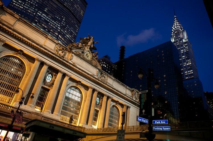 Poll: New Yorkers Oppose East Midtown Rezoning